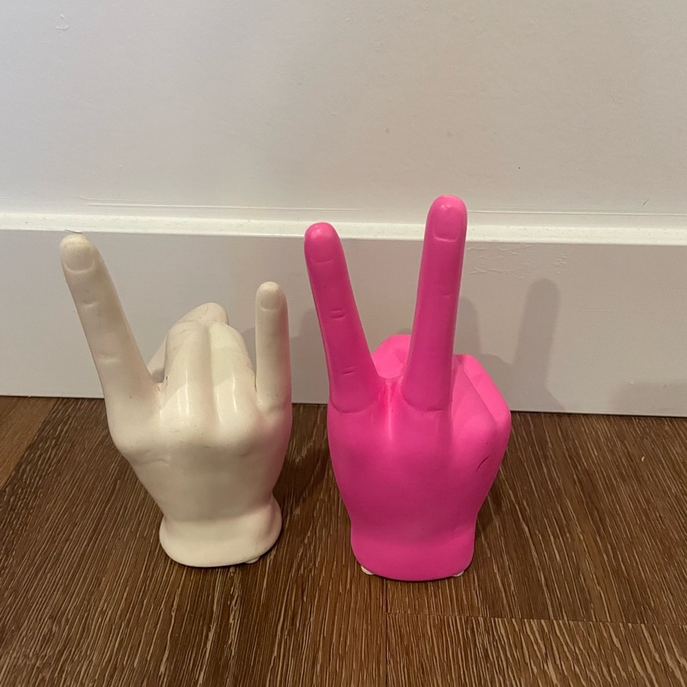 Jewelry holder, rings bracelets